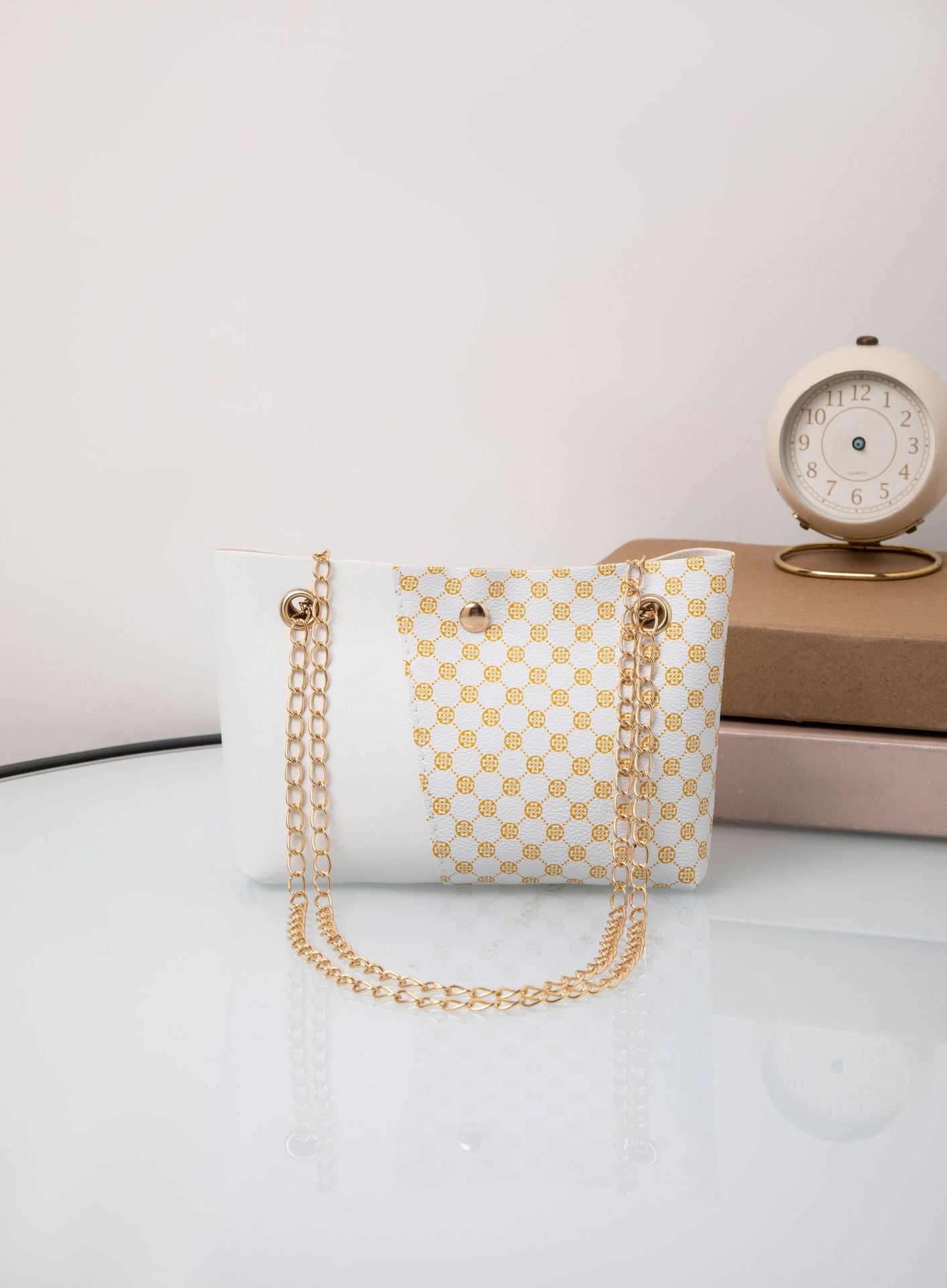 Women's bags 2024 autumn and winter new European and American fashion print bags simple shopping bags shoulder messenger bags handbags