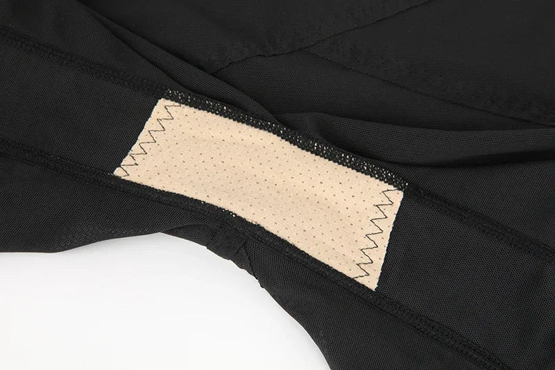 High-waisted shaping underwear with tummy control and butt lift, waist shaper